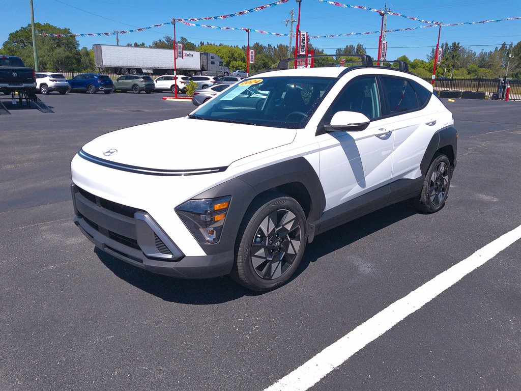 2024 Hyundai Kona SEL's photo