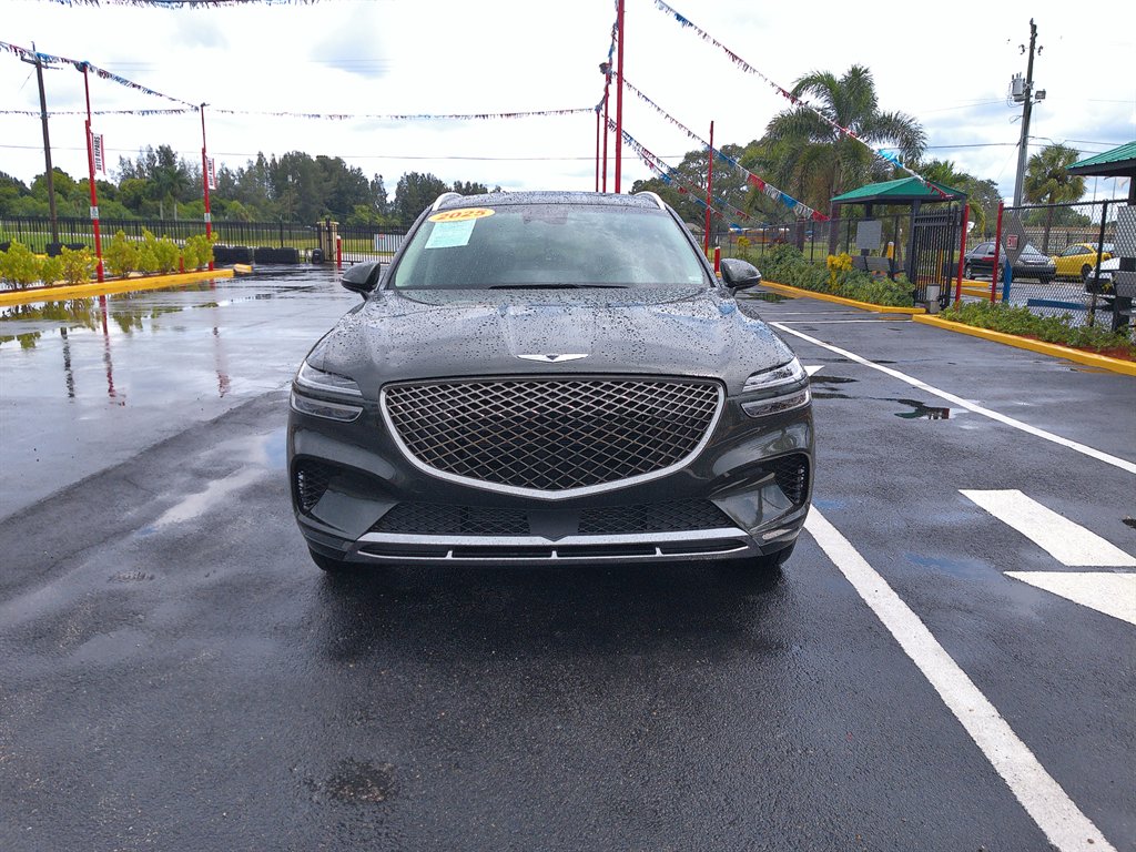 2025 GENESIS GV70 Standard's photo