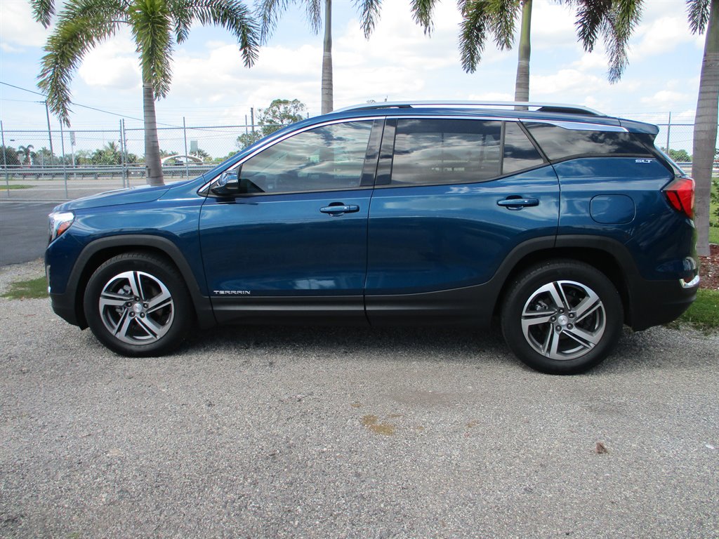 2021 GMC Terrain SLT FWD's photo